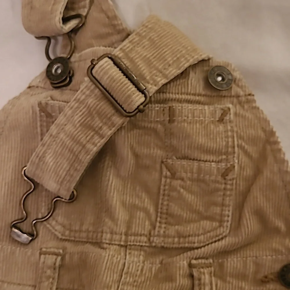 🔶️5 for $30🔶️ BabyGap Classic Corduroy Overalls - Picture 4 of 6